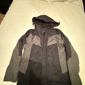 Men's Black and Gray Outdoor Jacket